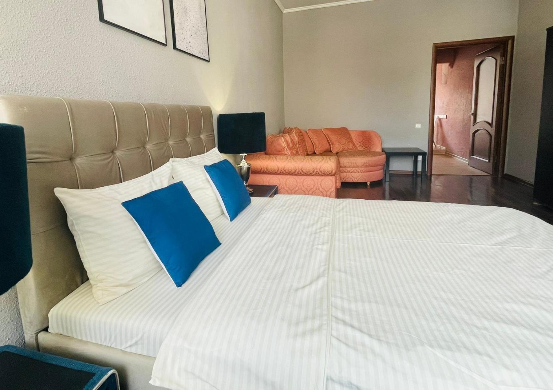 Куліша 41, Помешкання В Центрі Біля Тц Форум Apartment Lviv Luaran gambar