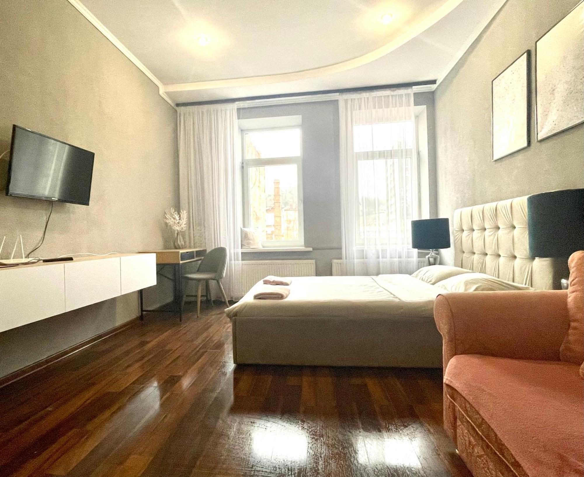 Куліша 41, Помешкання В Центрі Біля Тц Форум Apartment Lviv Luaran gambar